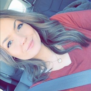 Meet your Posher, Madison